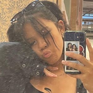 Meet your Posher, Kyla
